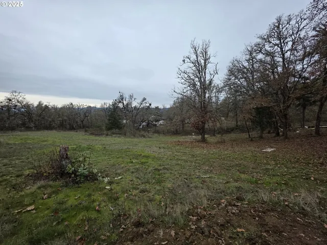 $299,900 | 339 Justa Lane, Sutherlin, OR 97479