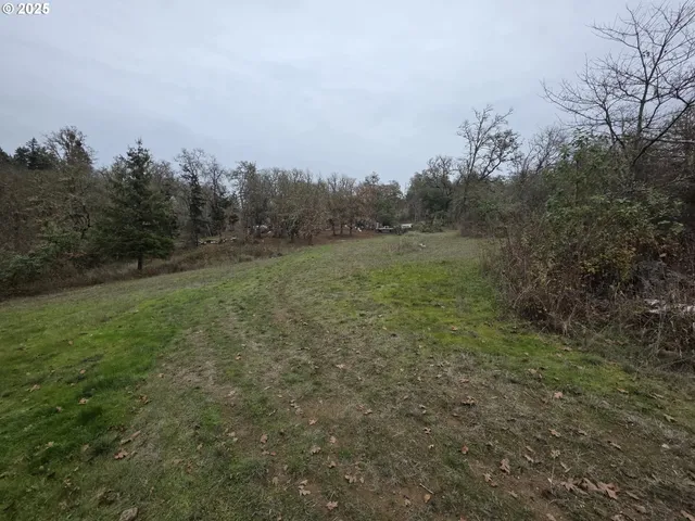 $299,900 | 339 Justa Lane, Sutherlin, OR 97479