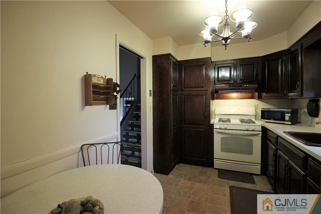 15 Bruning Road East Brunswick, NJ 08816 - Photo 6 of 15 Gallery Image 6