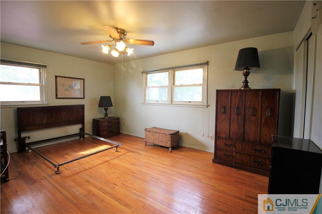15 Bruning Road East Brunswick, NJ 08816 - Photo 8 of 15 Gallery Image 8