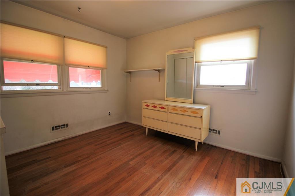 15 Bruning Road East Brunswick, NJ 08816 - Photo 10 of 15 Gallery Image 10