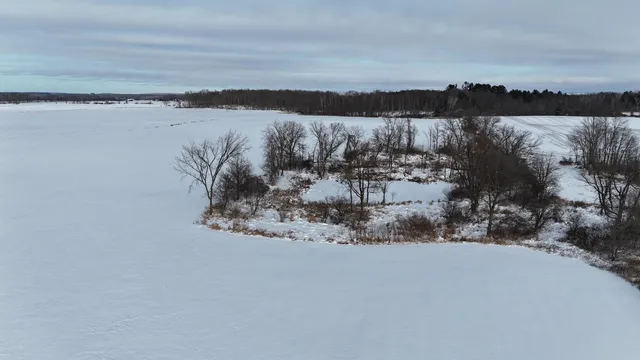 $1,560,000 | Blueberry Road, Unit 1, New London, WI 54961