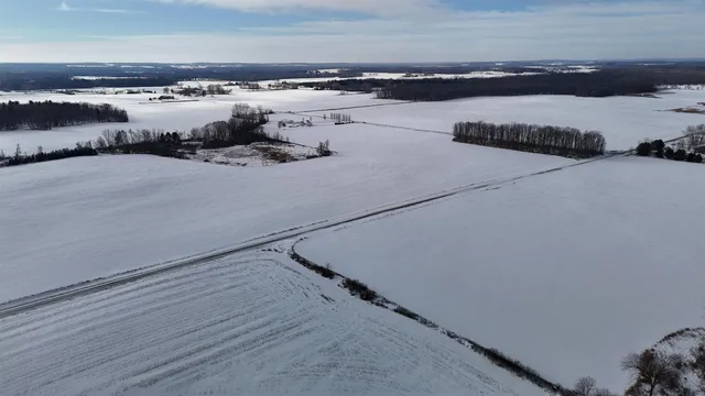 $1,560,000 | Blueberry Road, Unit 1, New London, WI 54961