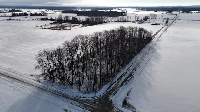 $1,560,000 | Blueberry Road, Unit 1, New London, WI 54961