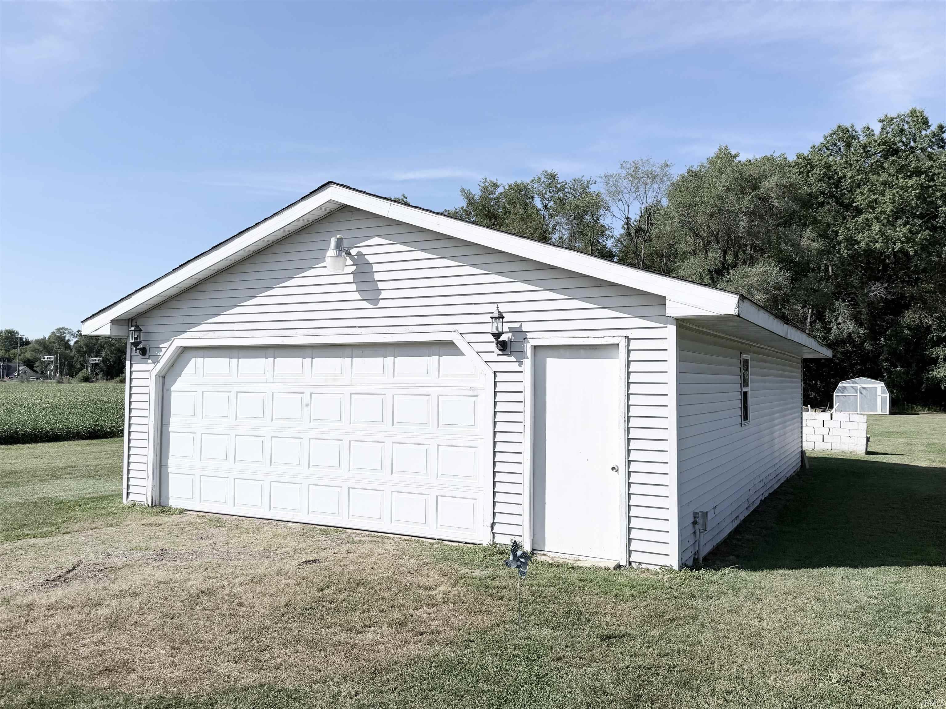 27701 Jackson Road North Liberty, IN 46554 - Photo 6 of 35 Gallery Image 6