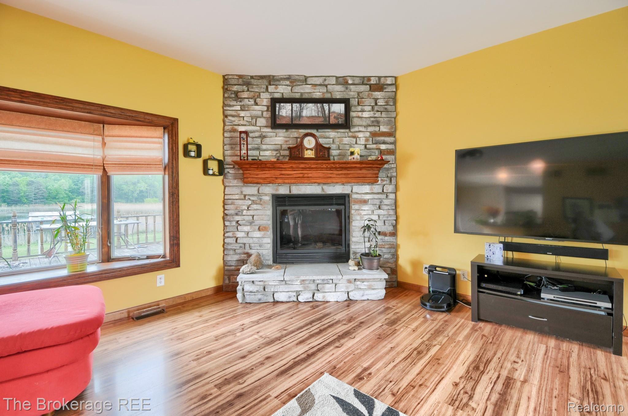 10237 South Reese Road Millington, MI 48746 - Photo 35 of 42 SD3_2155-HDR(5).jpg