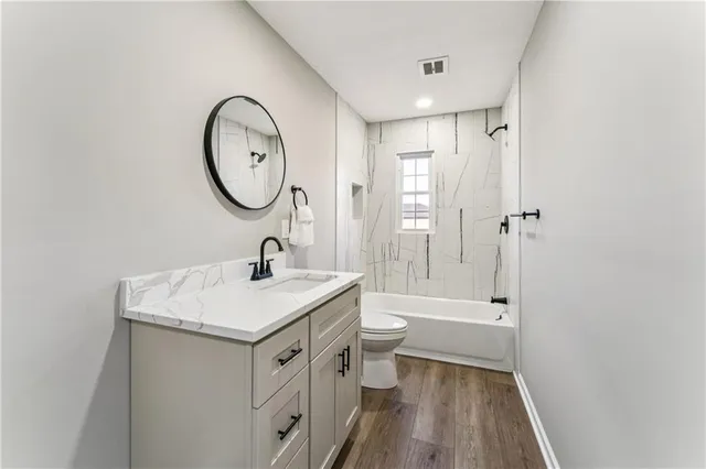 $425,000 | 29 Hillcrest Drive, Platte City, MO 64079