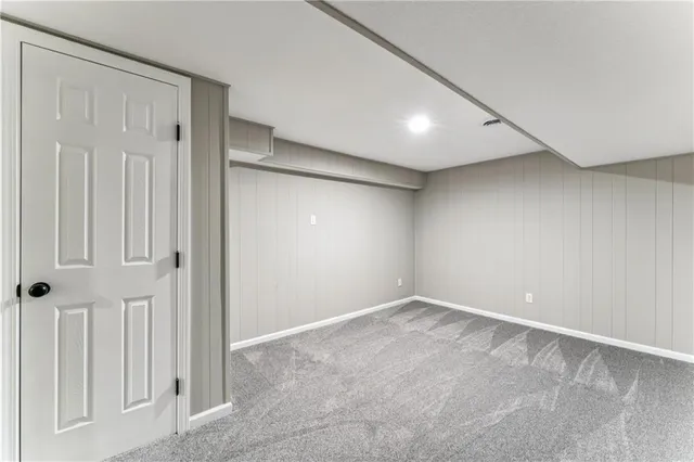 $425,000 | 29 Hillcrest Drive, Platte City, MO 64079