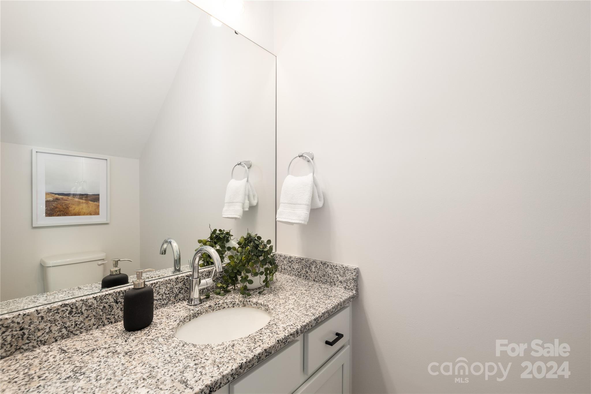 324 Lawrence Gray Road, Unit 4 Charlotte, NC 28262 - Photo 17 of 20 Gallery Image 17
