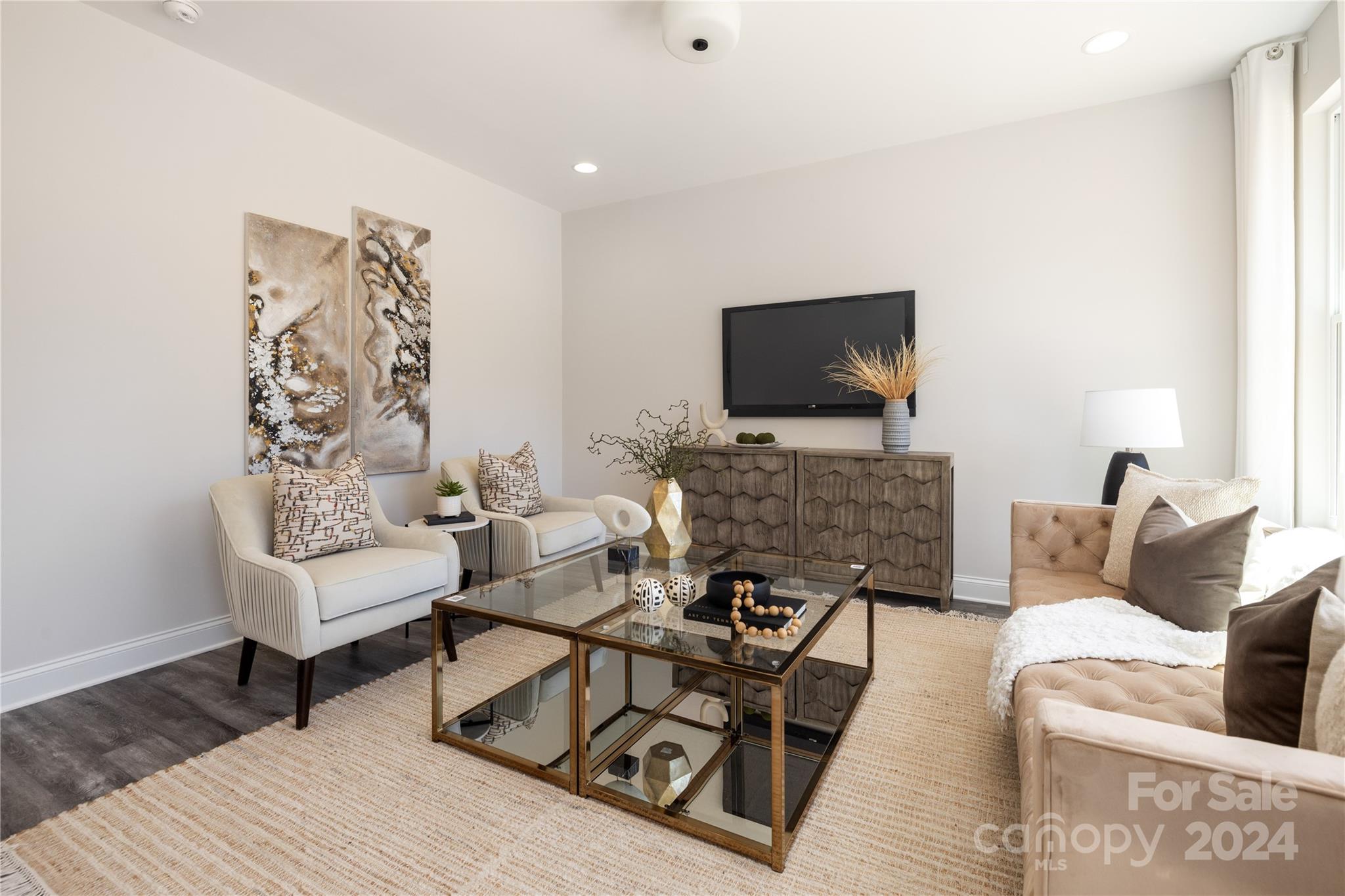 324 Lawrence Gray Road, Unit 4 Charlotte, NC 28262 - Photo 5 of 20 Gallery Image 5