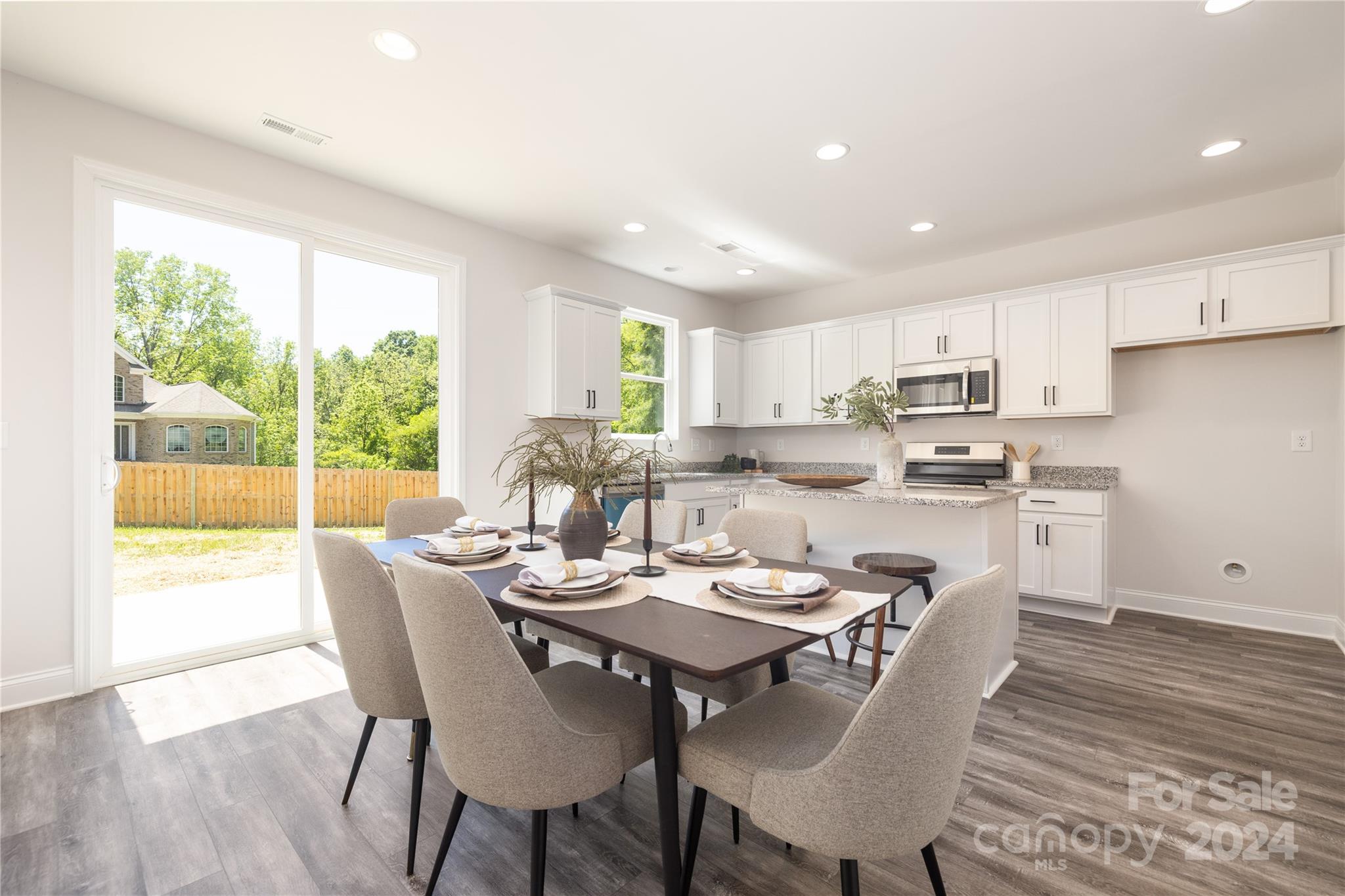 324 Lawrence Gray Road, Unit 4 Charlotte, NC 28262 - Photo 6 of 20 Gallery Image 6