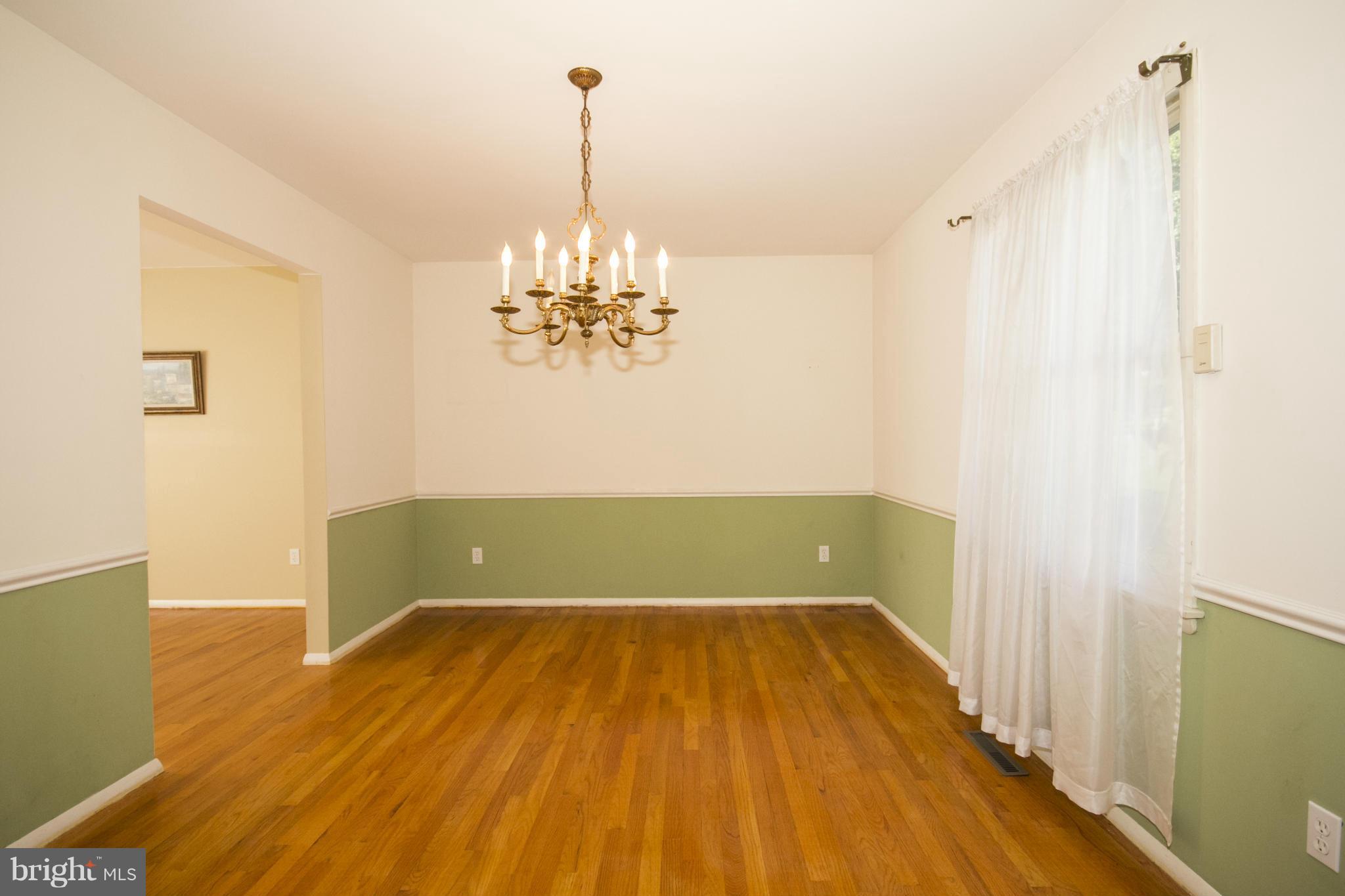 10118 Darlington Road Columbia, MD 21044 - Photo 14 of 23 Spacious Separate Dining Room