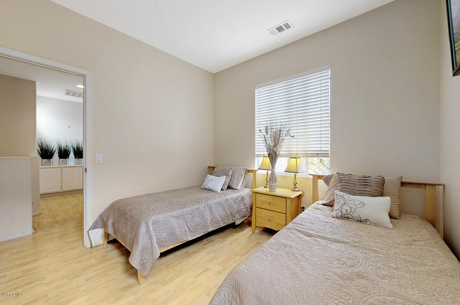 1903 Ribera Drive Oxnard, CA 93030 - Photo 18 of 24 4045reckyp-06252019_112952