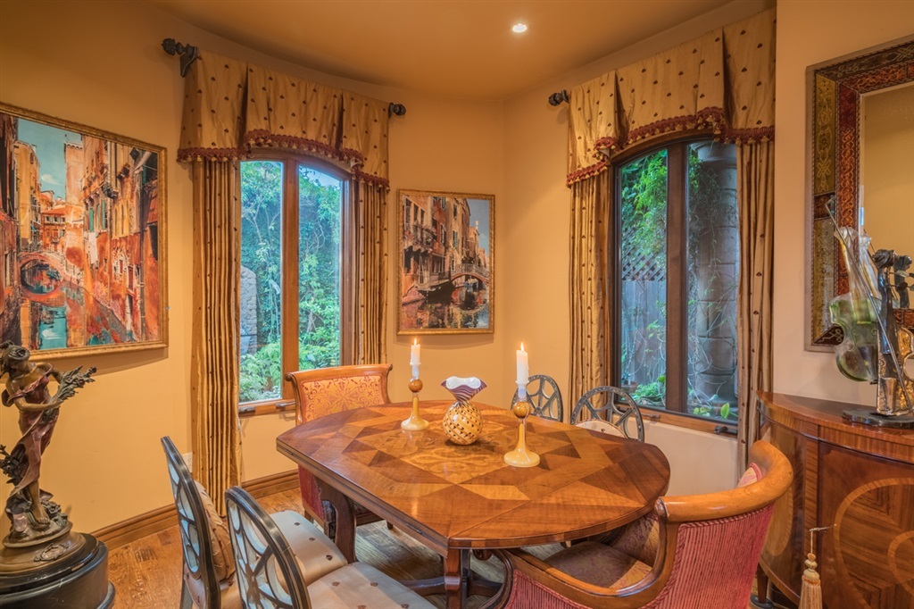 7964 Prospect Place La Jolla, CA 92037 - Photo 12 of 25