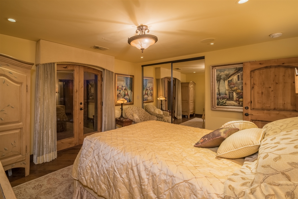 7964 Prospect Place La Jolla, CA 92037 - Photo 19 of 25