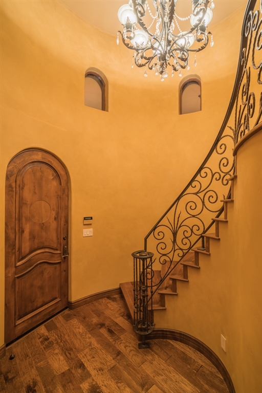 7964 Prospect Place La Jolla, CA 92037 - Photo 4 of 25