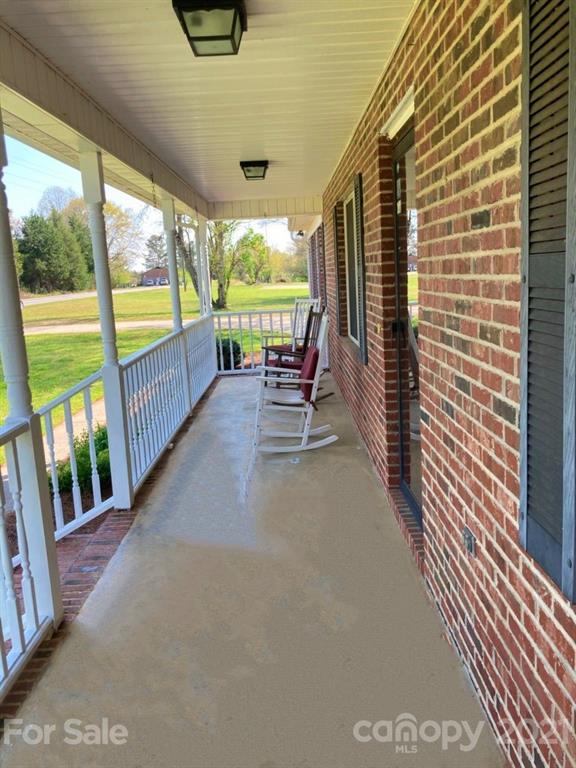 1091 South Beersheba Road Clover, SC 29710 - Photo 4 of 23