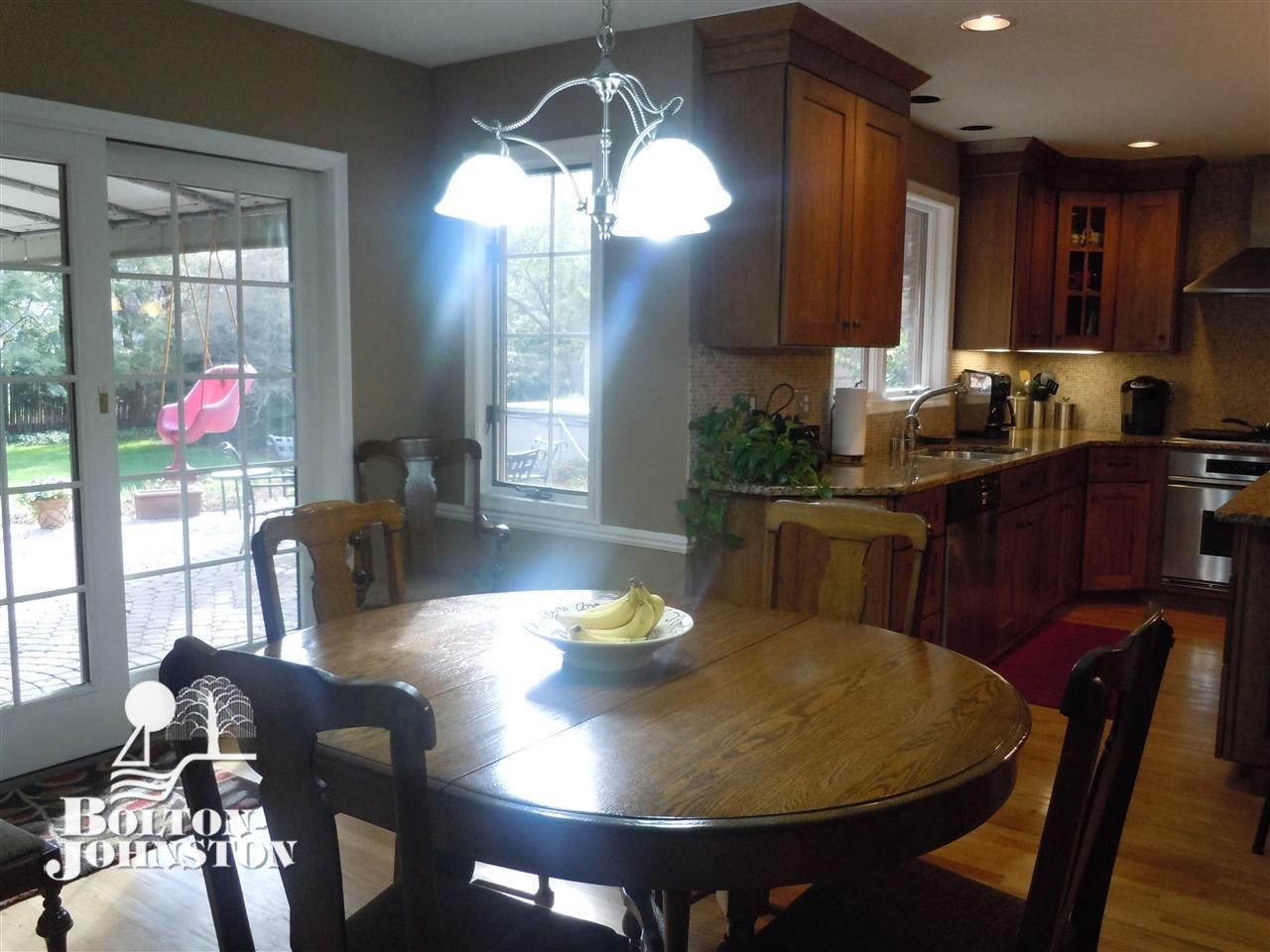 185 Merriweather Road Grosse Pointe Farms, MI 48236 - Photo 11 of 31