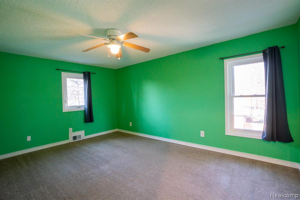 4205 Harding Street Dearborn Heights, MI 48125 - Photo 26 of 30