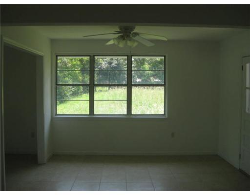 2021 Farmsite Road Violet, LA 70092 - Photo 4 of 9
