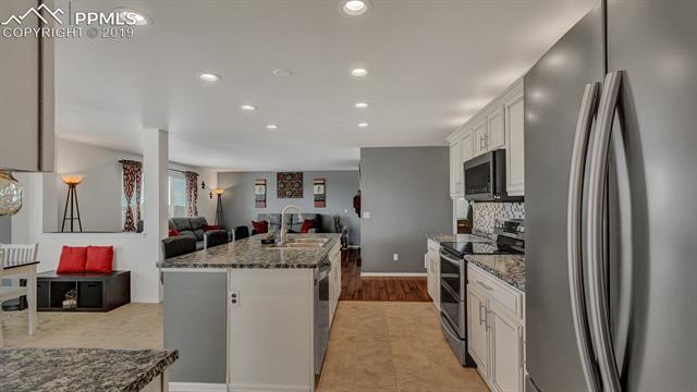 7895 Midnight Road Peyton, CO 80831 - Photo 8 of 35