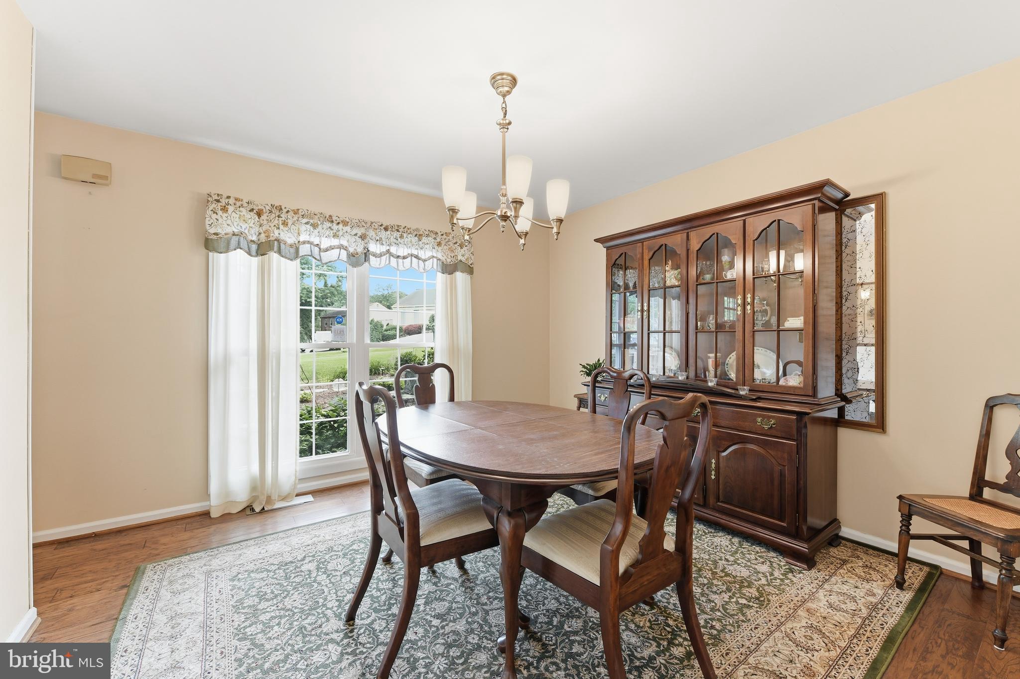 36 Par Drive Reading, PA 19607 - Photo 9 of 41 Dinning Room