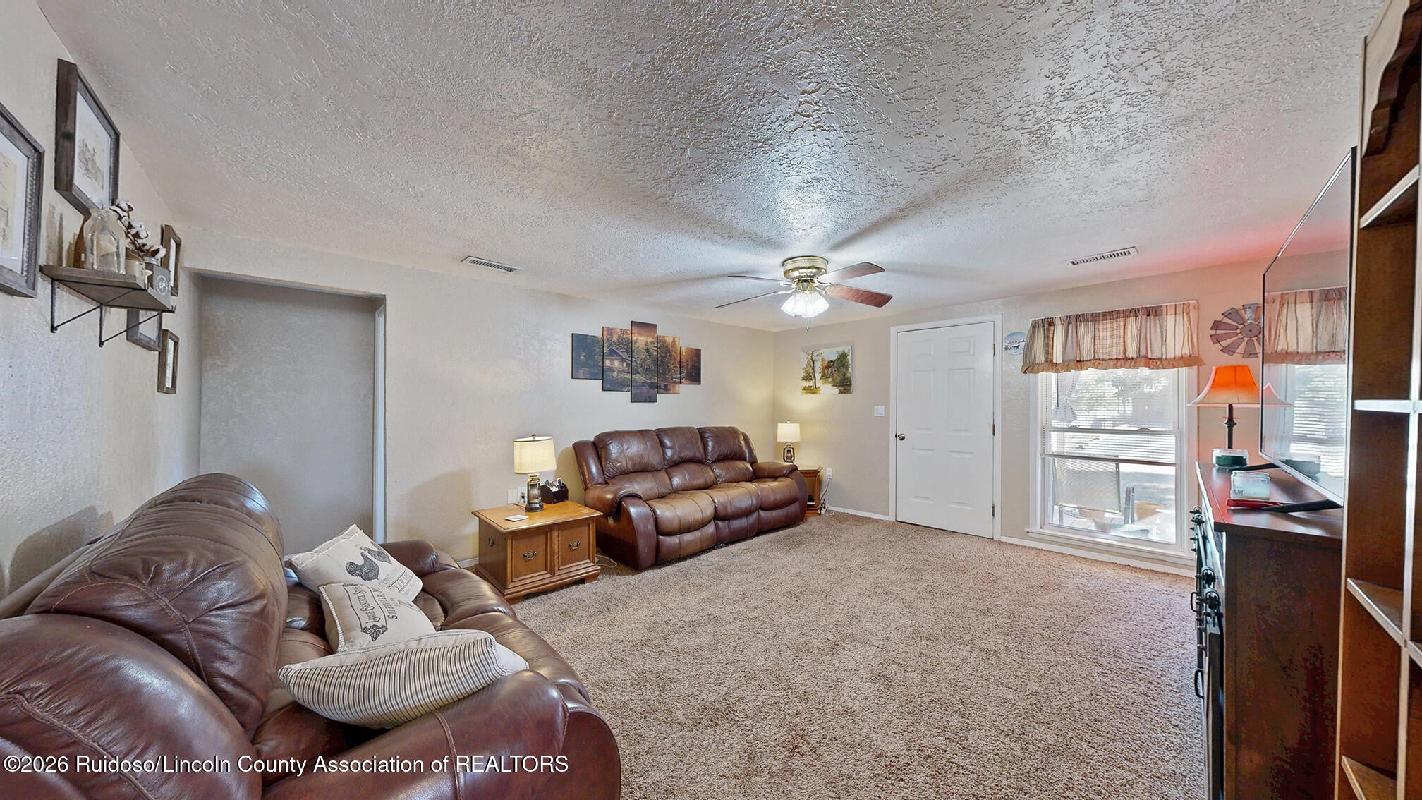 206 Griffith Drive Ruidoso Downs, NM 88346 - Photo 25 of 73 Gallery Image 25