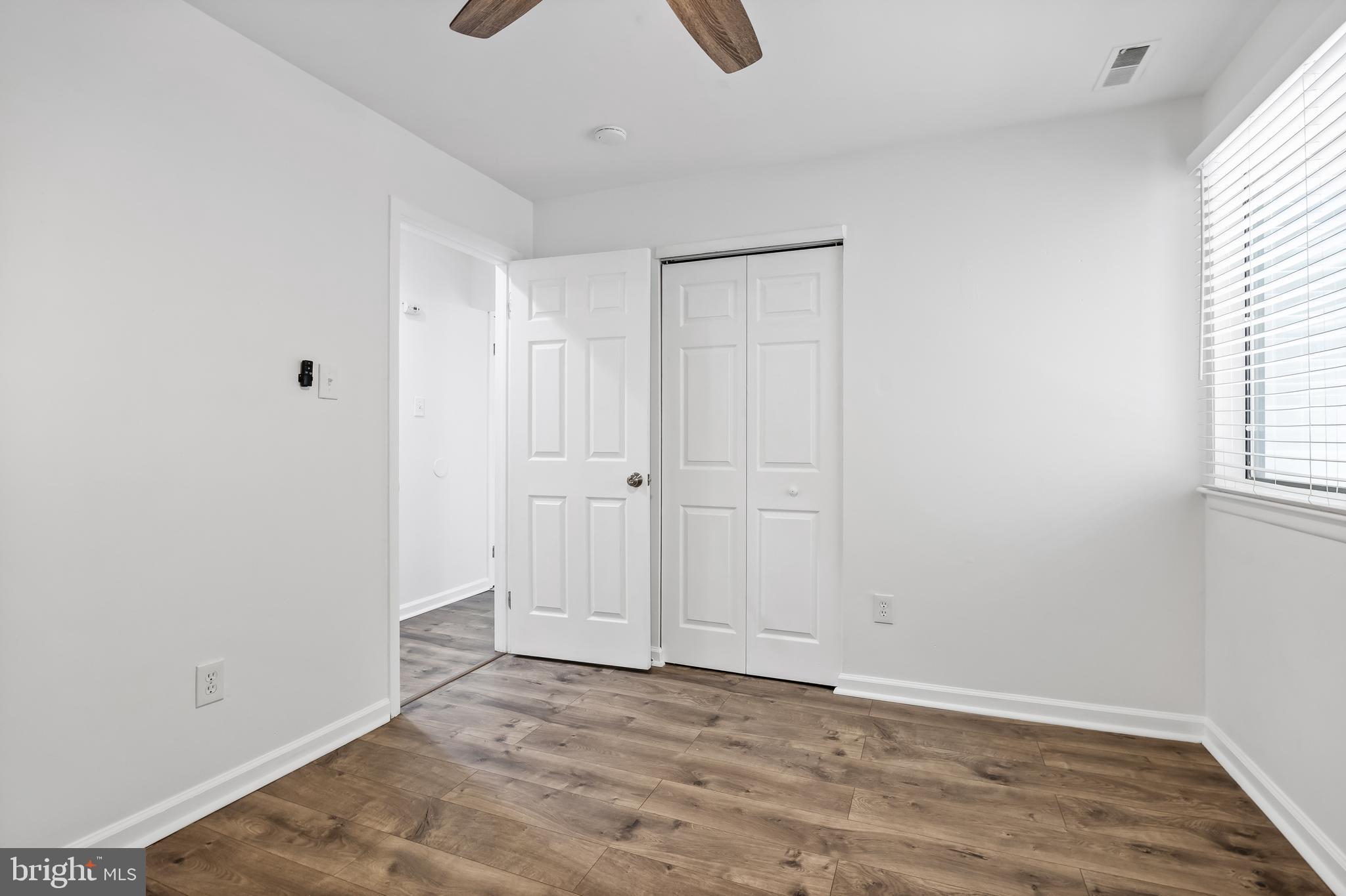 502 Barclay Walk Cherry Hill, NJ 08034 - Photo 22 of 31 Bedroom #2 with closet