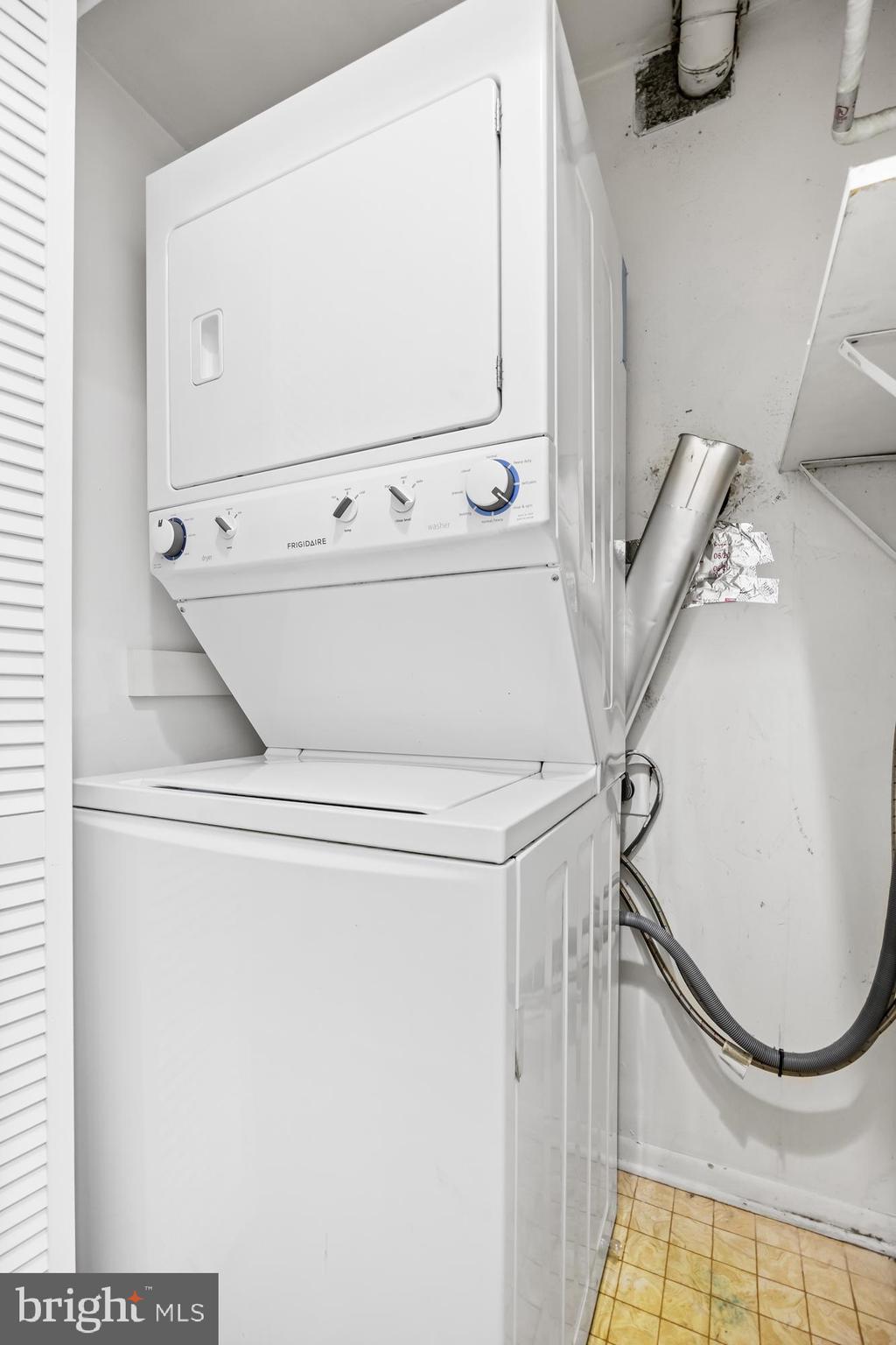 502 Barclay Walk Cherry Hill, NJ 08034 - Photo 28 of 31 Frigidare Stack Washer & Dryer