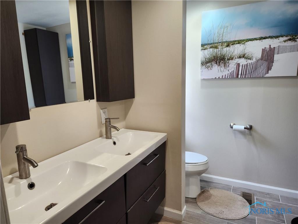 725 North Curtice Road Oregon, OH 43616 - Photo 24 of 27 Gallery Image 24