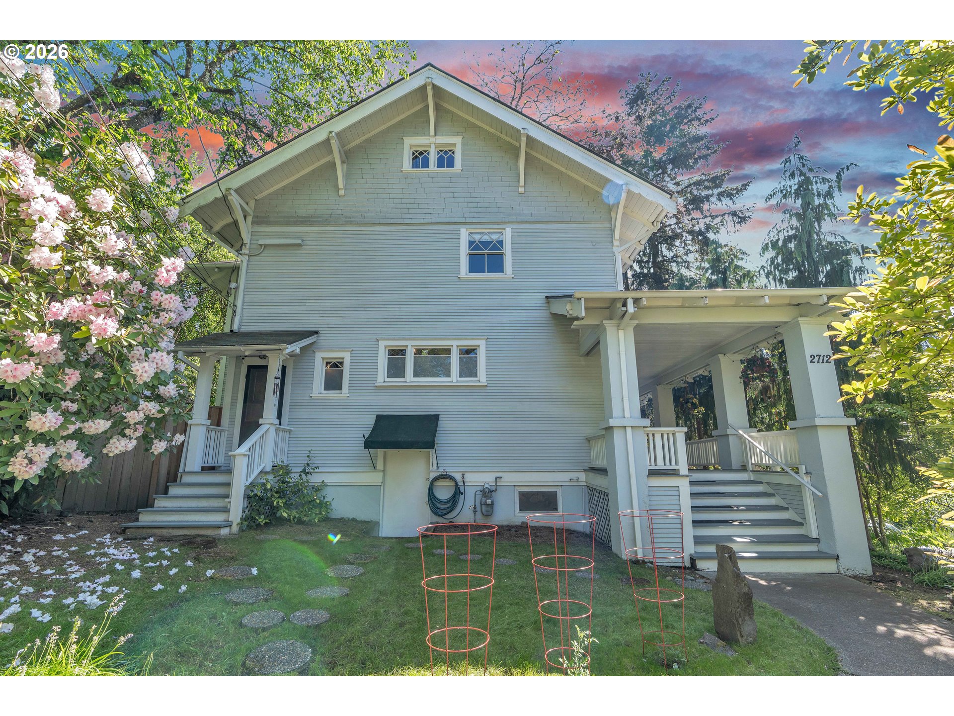 2712 Southwest Patton Road Portland, OR 97201 - Photo 1 of 36 Gallery Image 1