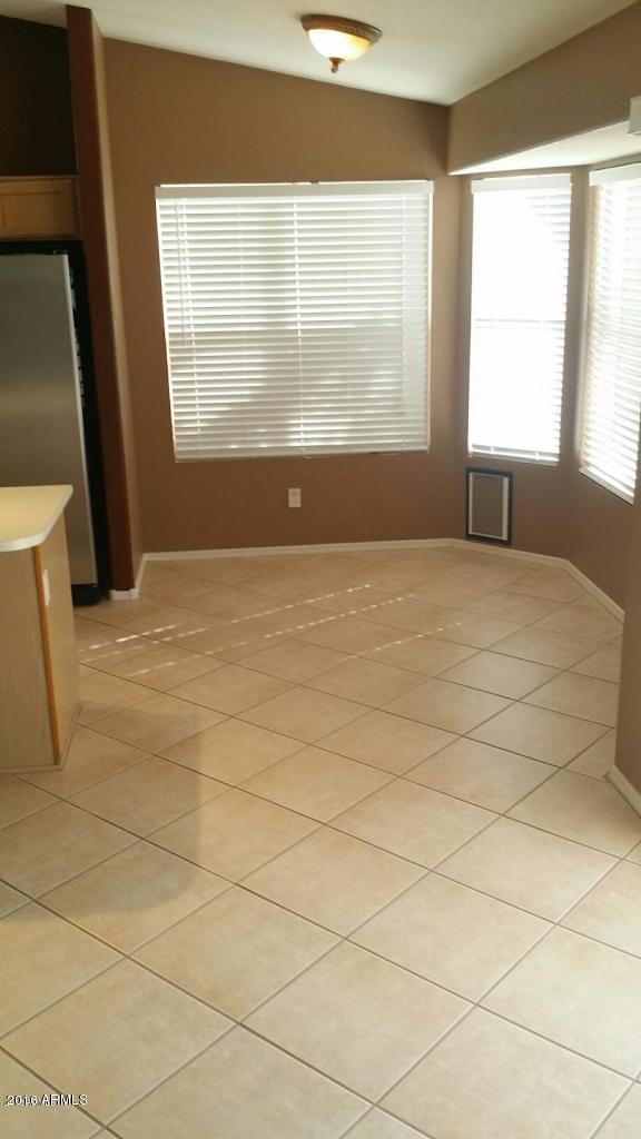 7841 West Boca Raton Road Peoria, AZ 85381 - Photo 4 of 19 20151105214414799207000000-o