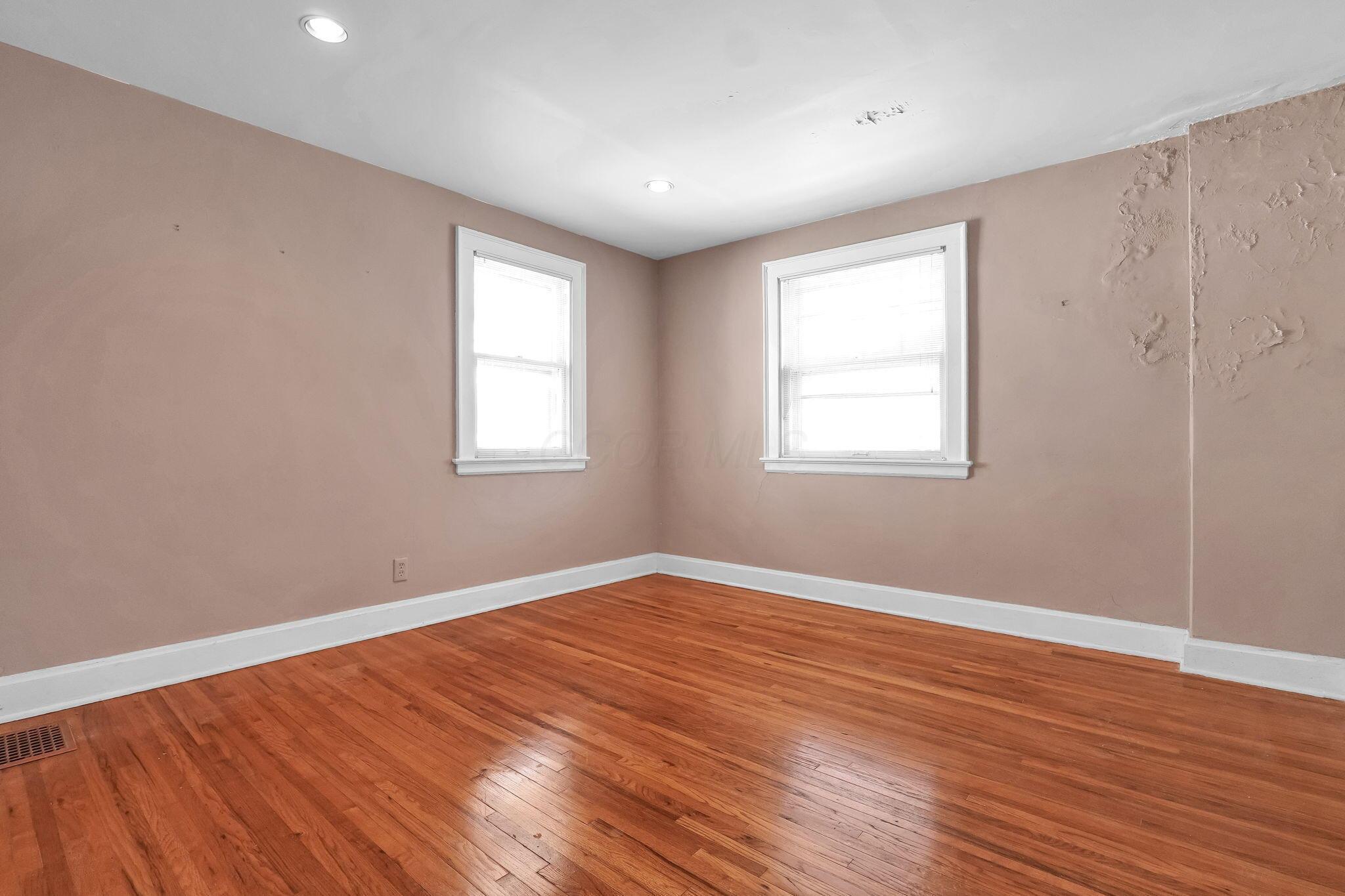 155 Chatham Road Columbus, OH 43214 - Photo 17 of 28 18-web-or-mls-155-chatham-rd