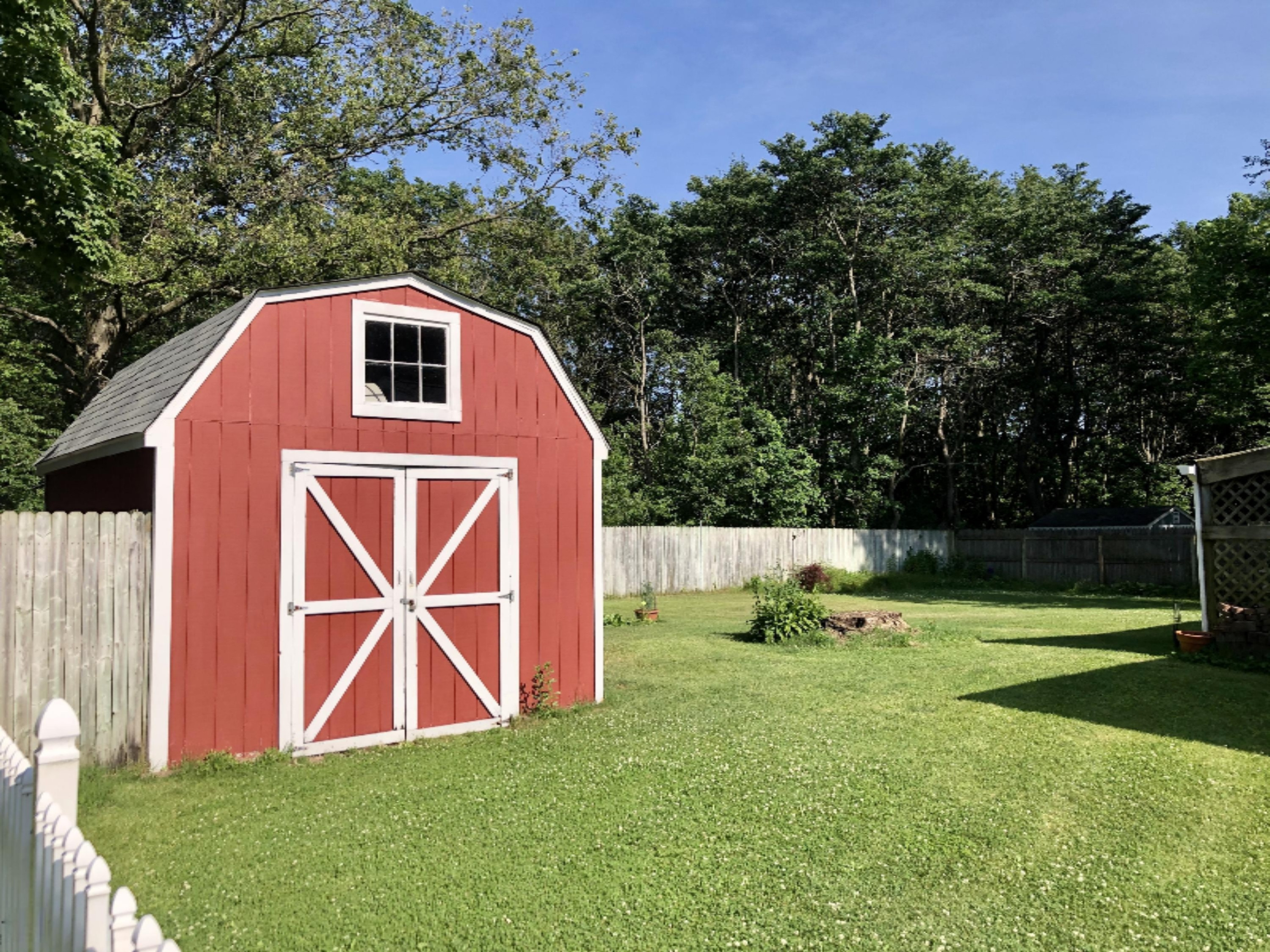 20 South Mill Iron Road Muskegon, MI 49442 - Photo 5 of 37 IMG-3507