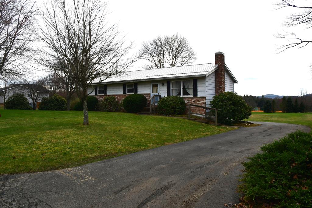 1052 Spruce Road Summerville, PA 15864 - Photo 3 of 38 Gallery Image 3