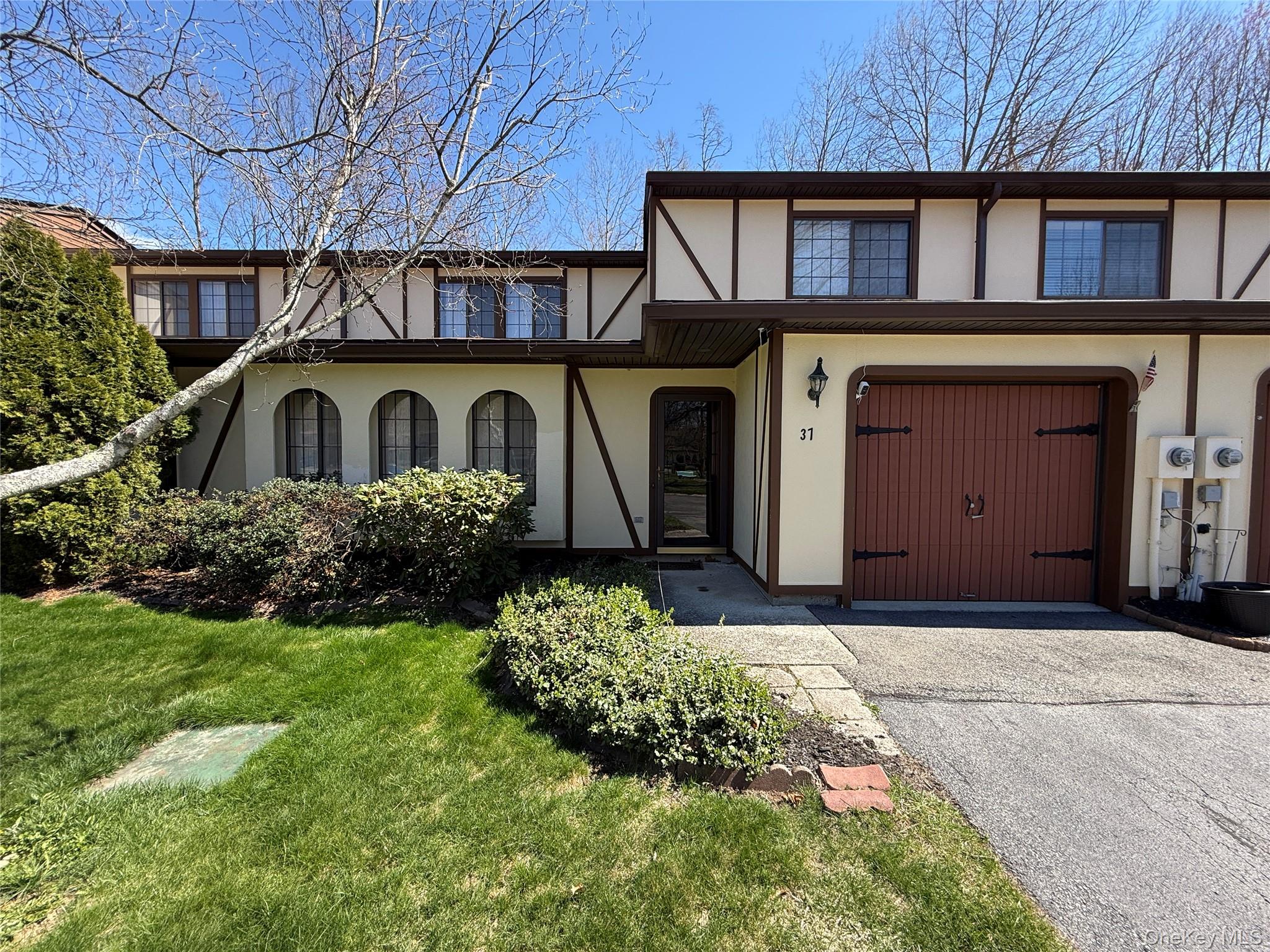 119 Stringham Road, Unit 37 LaGrangeville, NY 12540 - Photo 4 of 50