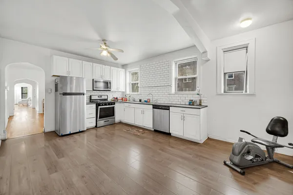 $795,000 | 5000 North Ridgeway Avenue, Chicago, IL 60625