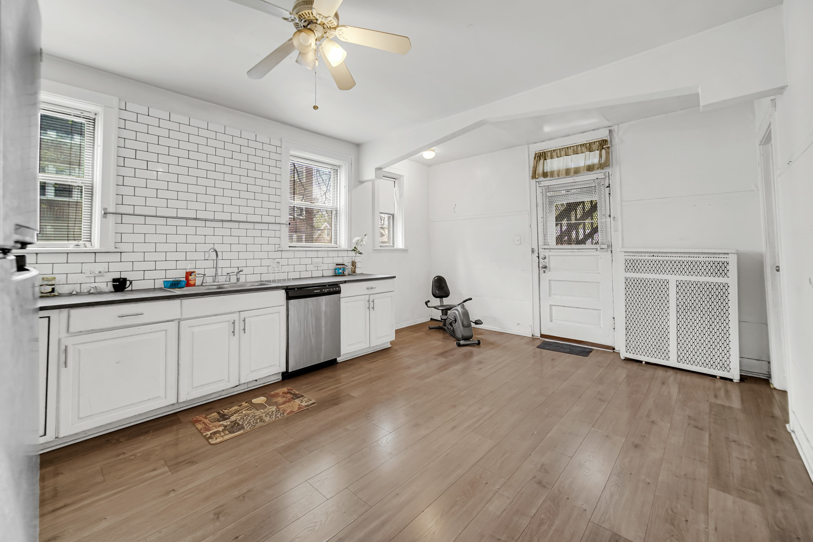 5000 North Ridgeway Avenue Chicago, IL 60625 - Photo 19 of 21