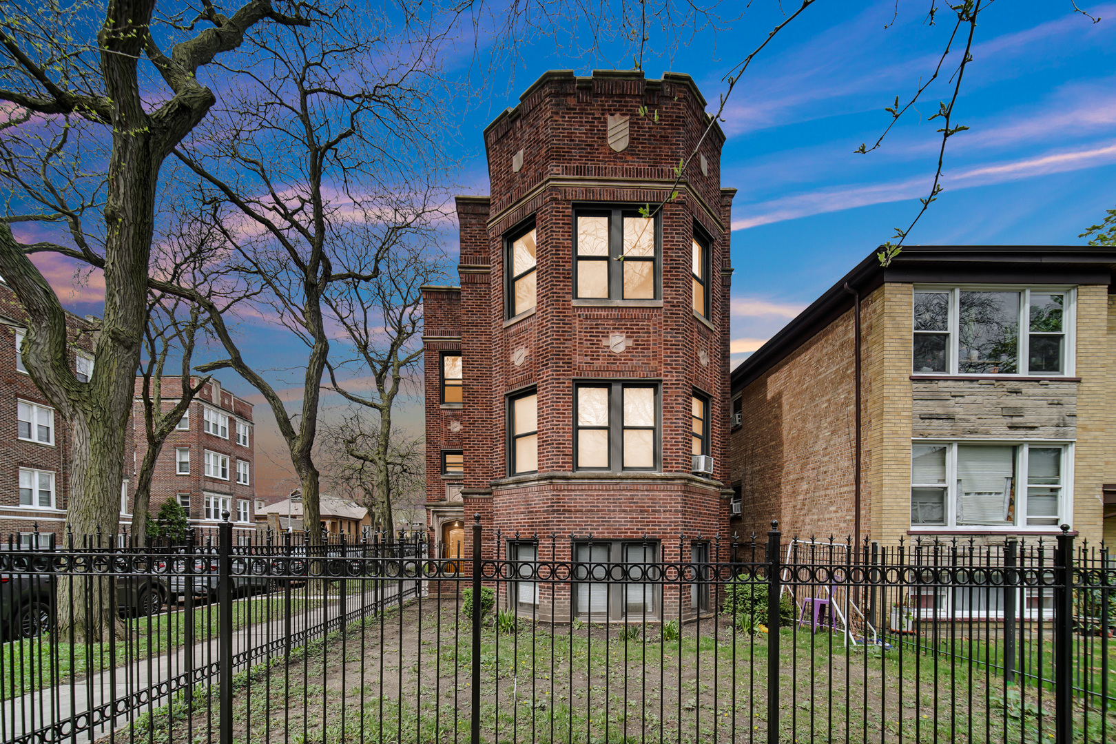 5000 North Ridgeway Avenue Chicago, IL 60625 - Photo 3 of 21