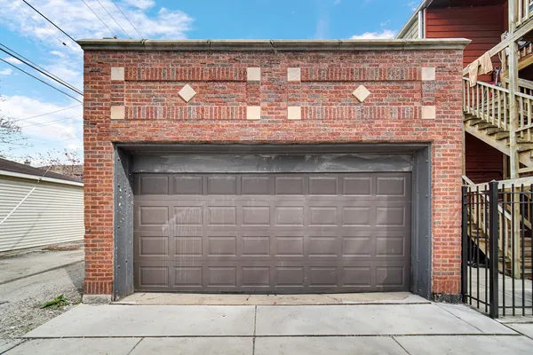 $795,000 | 5000 North Ridgeway Avenue, Chicago, IL 60625