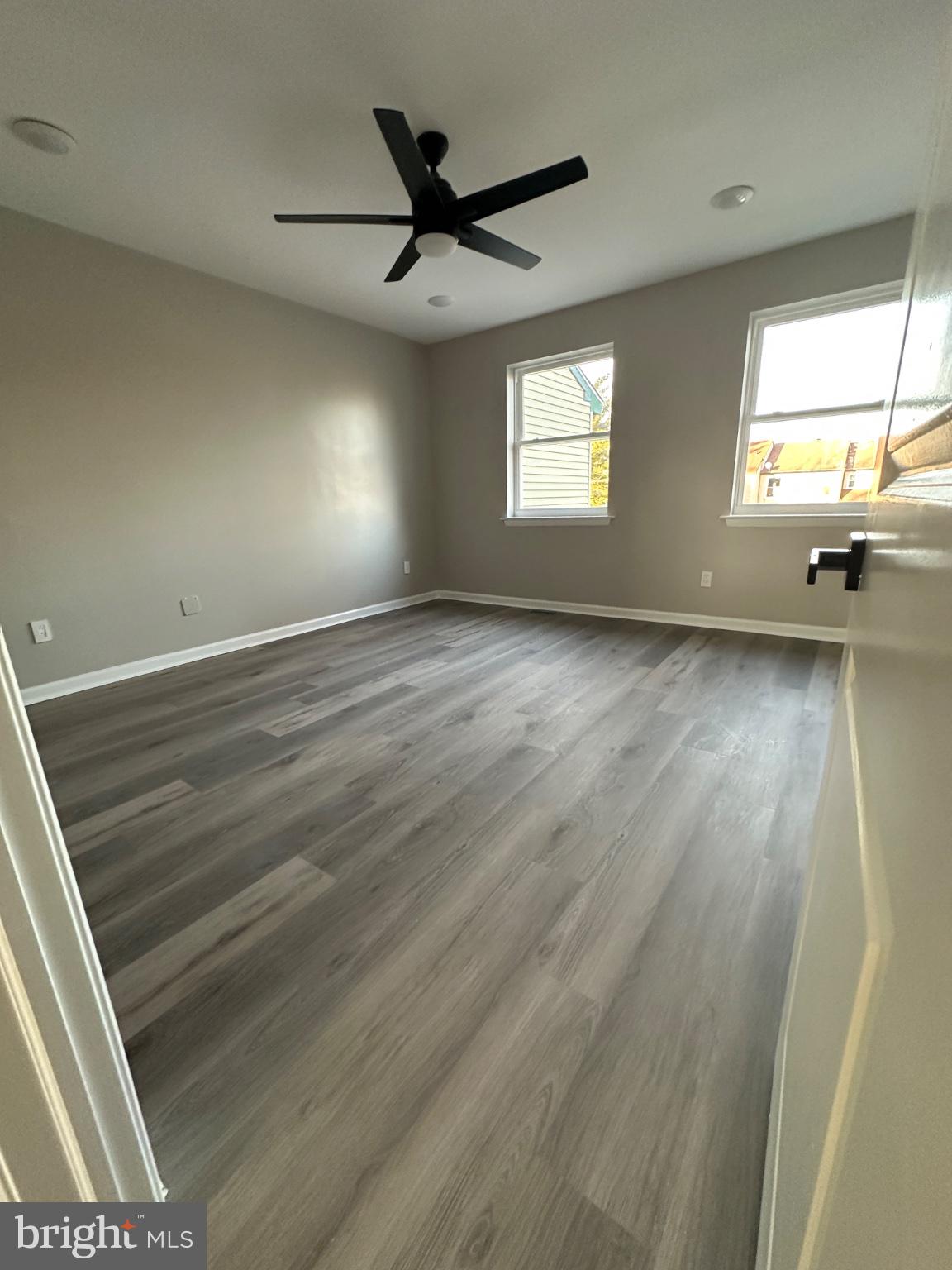 14 Buttonwood Road Voorhees, NJ 08043 - Photo 16 of 35 Bright and airy modern space.