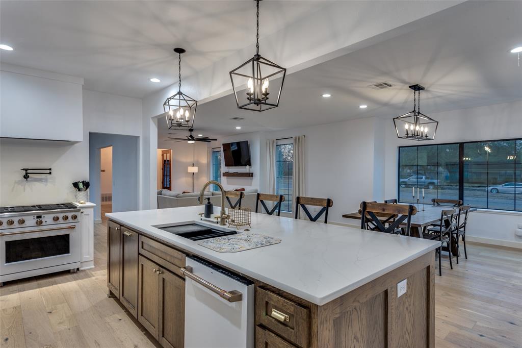 3120 Colcord Avenue Waco, TX 76707 - Photo 9 of 23