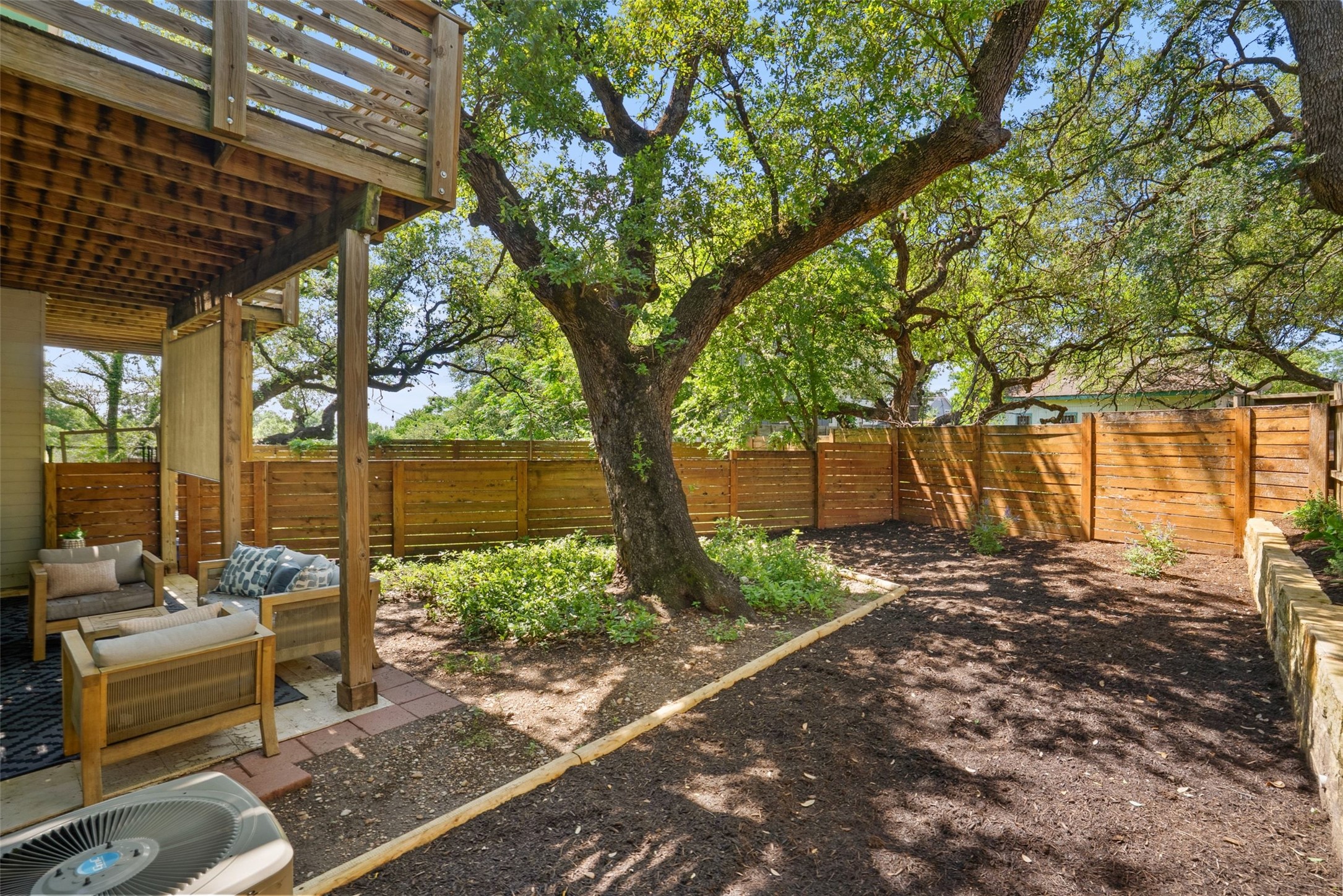 2805 Sol Wilson Avenue, Unit B Austin, TX 78702 - Photo 30 of 34