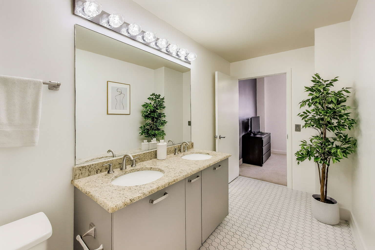 111 South Morgan Street, Unit 510 Chicago, IL 60607 - Photo 7 of 38