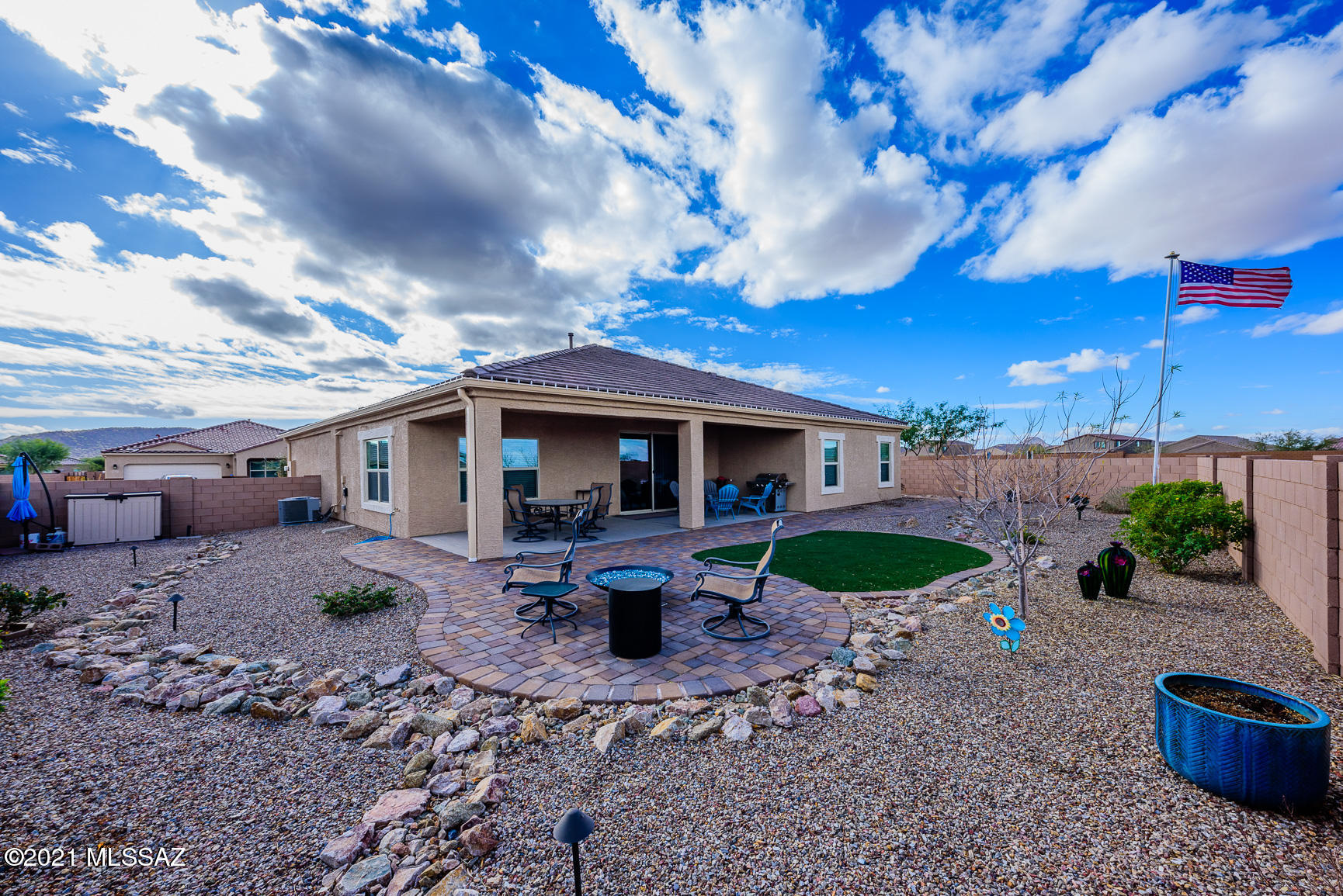 8924 West Curzon Road Marana, AZ 85653 - Photo 4 of 33