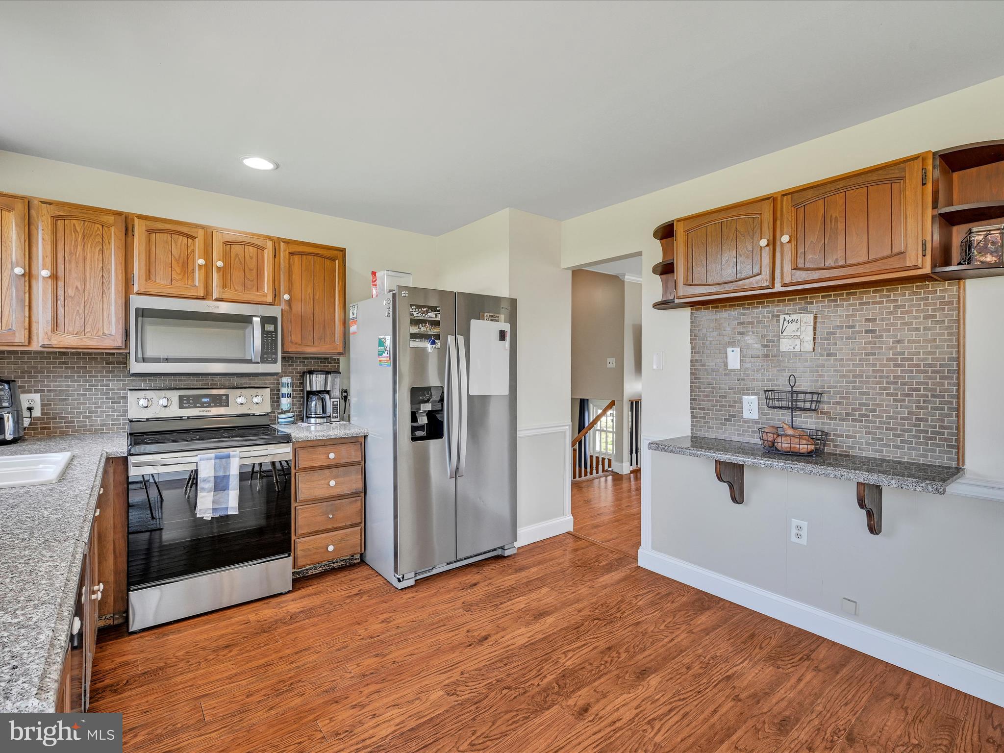 49 Bullfrog Road Grantville, PA 17028 - Photo 7 of 38 Kitchen & Dining