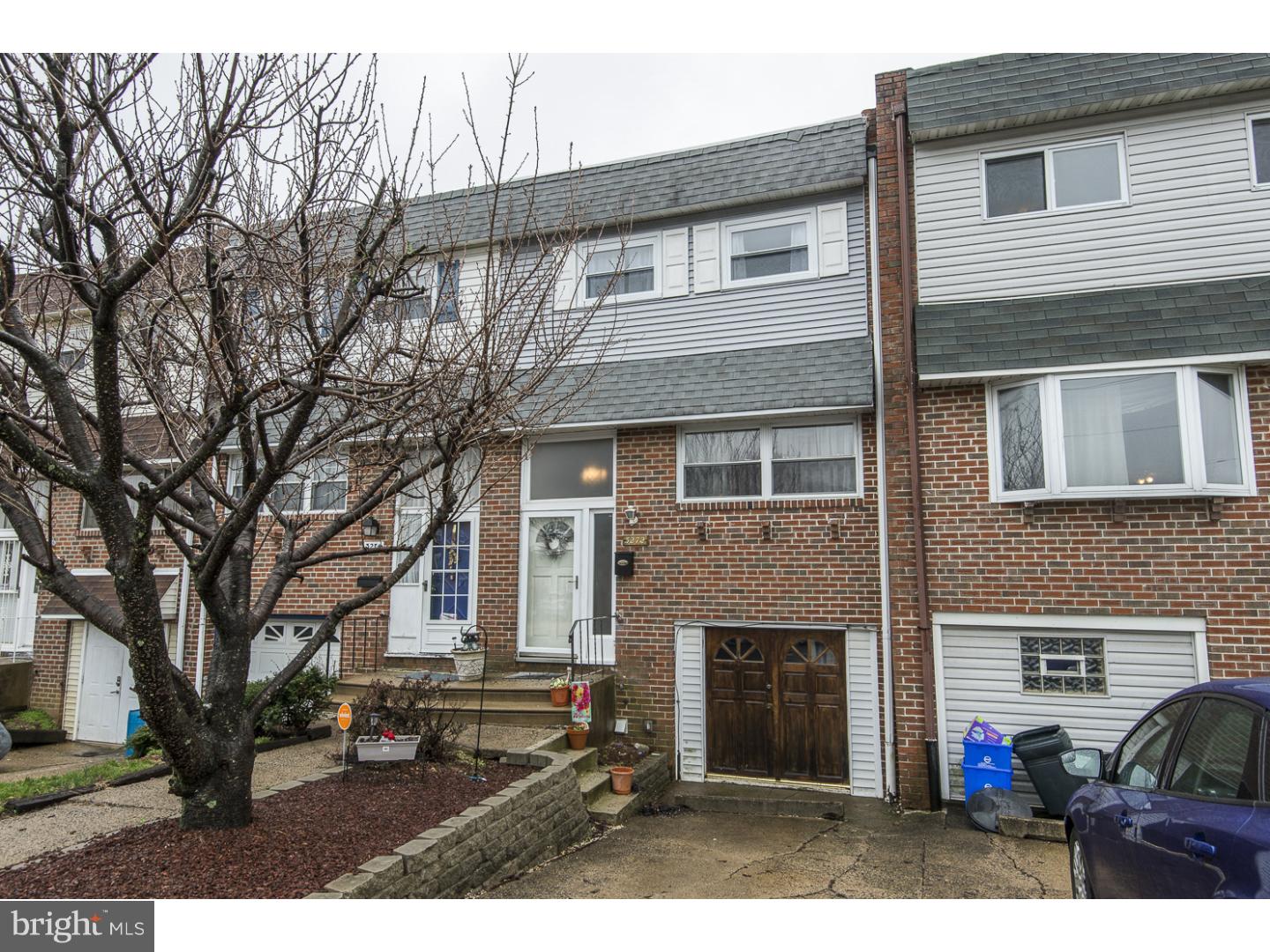 3272 Birch Road Philadelphia, PA 19154 - Photo 3 of 24