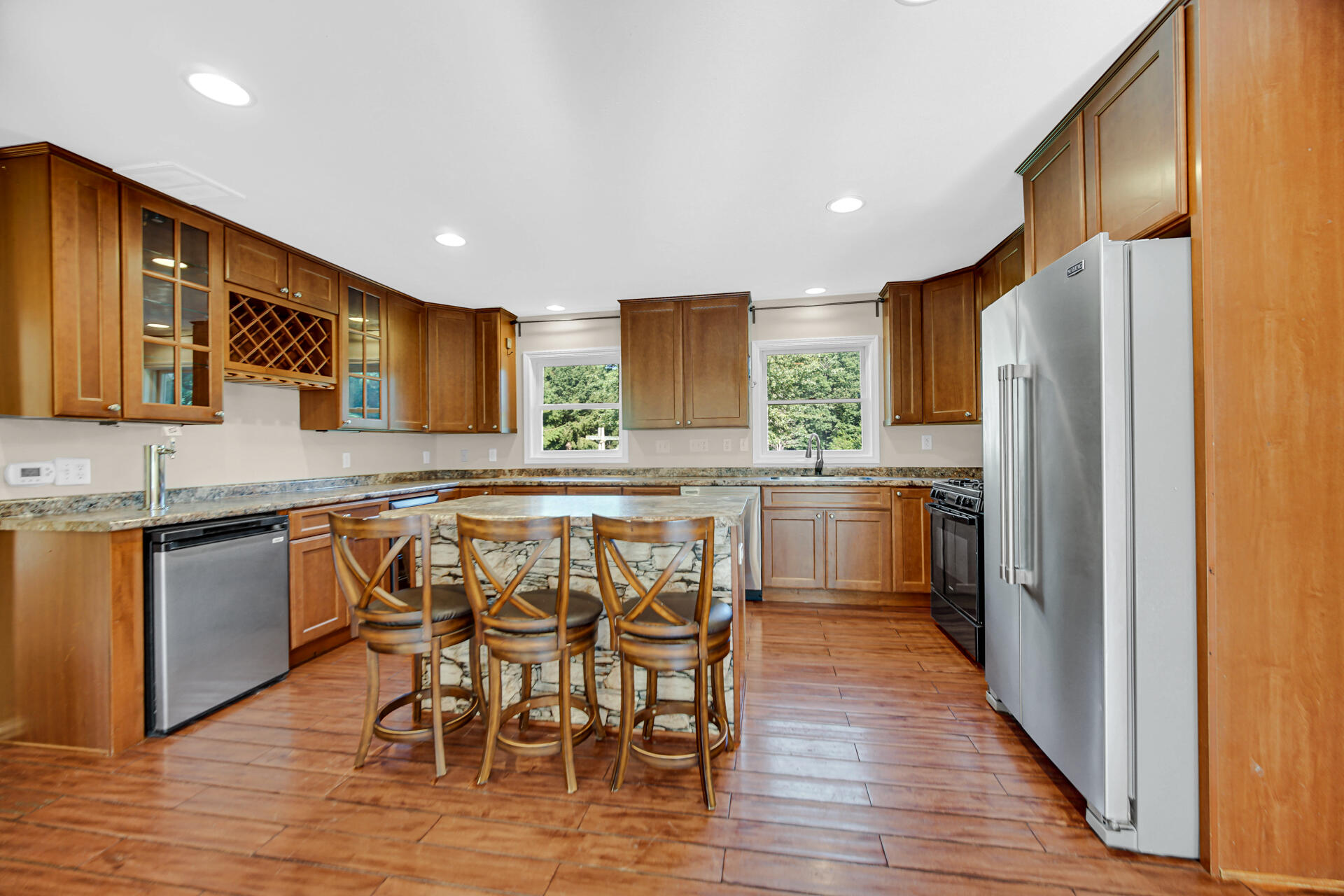 7692 North Emery Road Rolling Prairie, IN 46371 - Photo 6 of 44 1920x1280