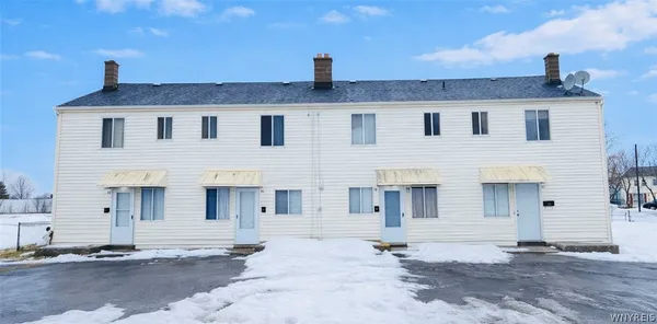 $389,000 | 7 Trent Square, Cheektowaga, NY 14225