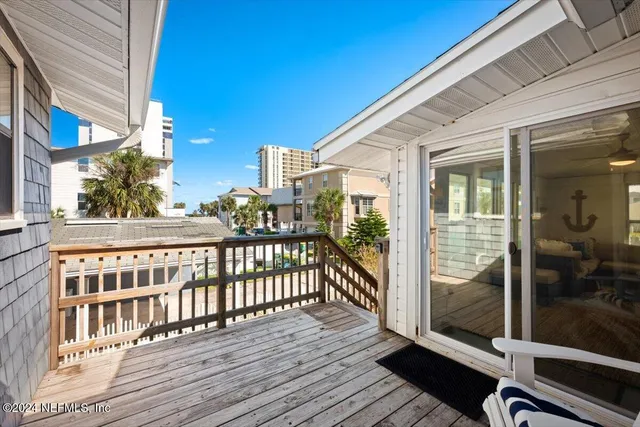 $6,400 | 1207 2nd Street South, Unit 1207, Jacksonville Beach, FL 32250
